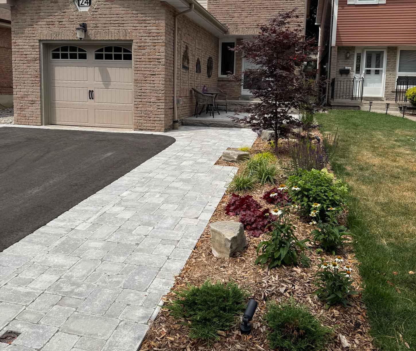 markham-garden-planting-1450a