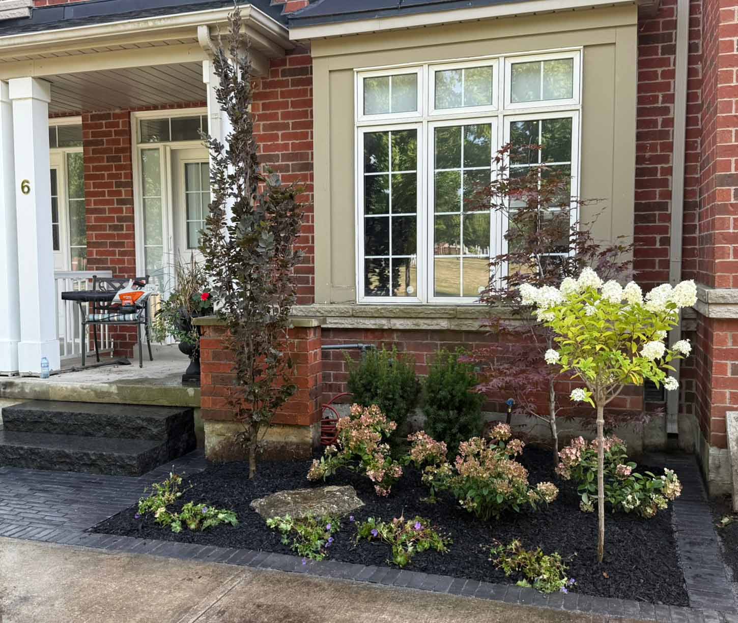 markham-garden-planting-1450b