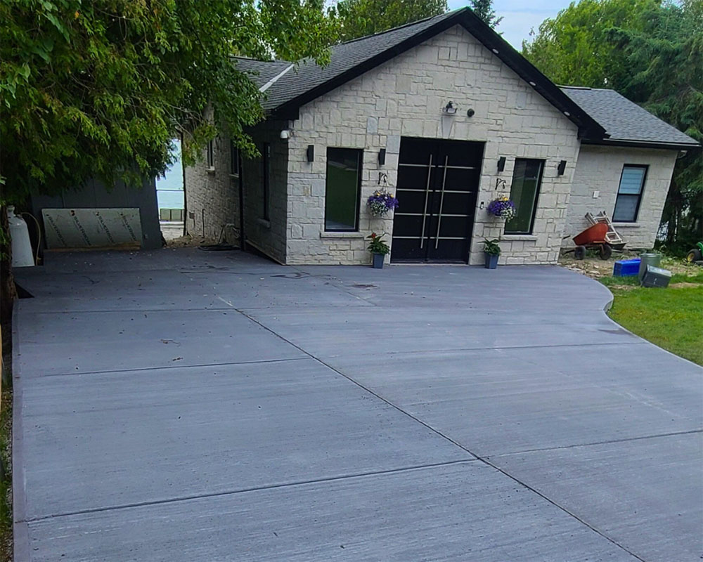Concrete Driveways, Walkways & Pads Concrete Driveways, Walkways & Pads